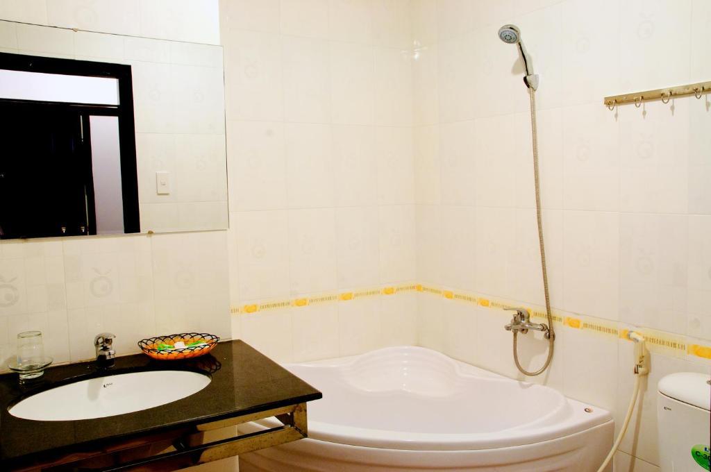 Minh Quan Hotel Бао Лок Стая снимка